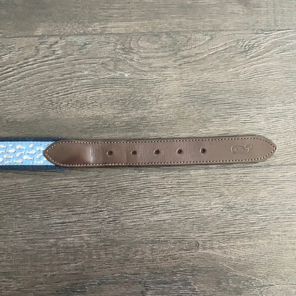 Vineyard Vines belt. Size 34. - Picture 2 of 4